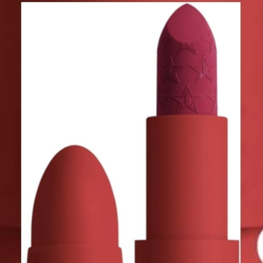 RARE JEFFREE STAR HOLIDAY VELVEL TRAP LIPSTICK- ENTRAPMENT Red New in box